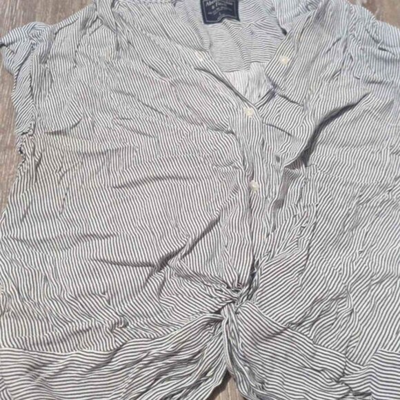Abercrombie & fitch size large top - Picture 1 of 4
